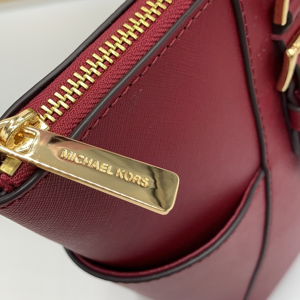 NWT MICHAEL KORS CHARLOTTE LARGE TOP ZIP TOTE BAG Dark Cherry COLOR NWT - Picture 13 of 16